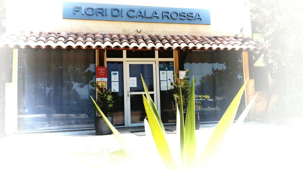 ليسي Residence Fiori Di Cala Rossa المظهر الخارجي الصورة